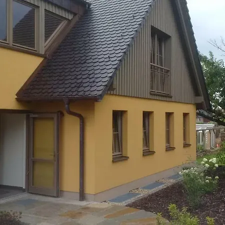 Raupennest Mit Blockhaussauna Maison d'hôtes Bautzen