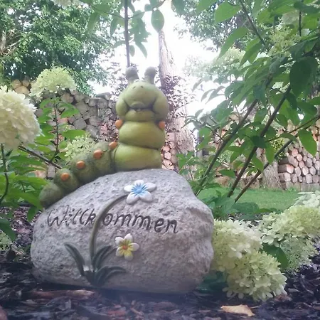 Raupennest Mit Blockhaussauna Pensionat 4*