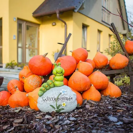 Raupennest Mit Blockhaussauna 4*