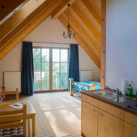 Raupennest Mit Blockhaussauna 4*